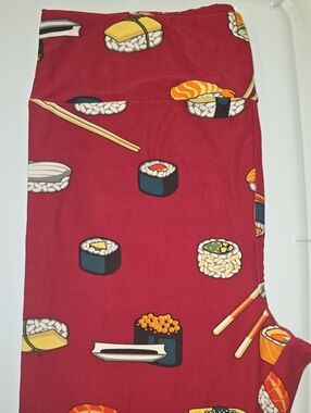 LuLaRoe Red Sushi Print Leggings